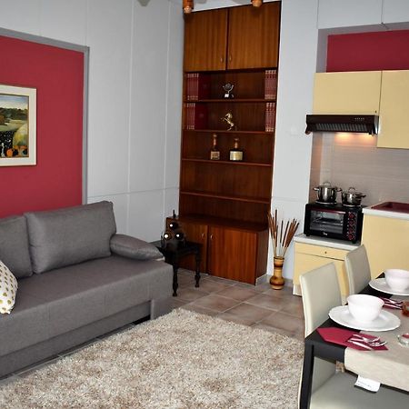Cozy Apartments Komotini Bagian luar foto