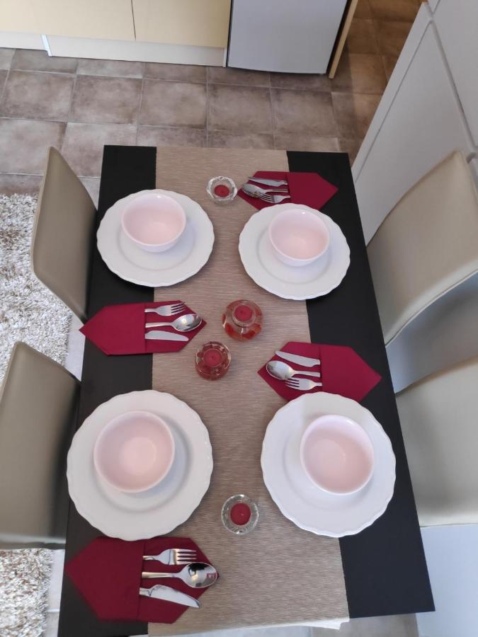 Cozy Apartments Komotini Bagian luar foto