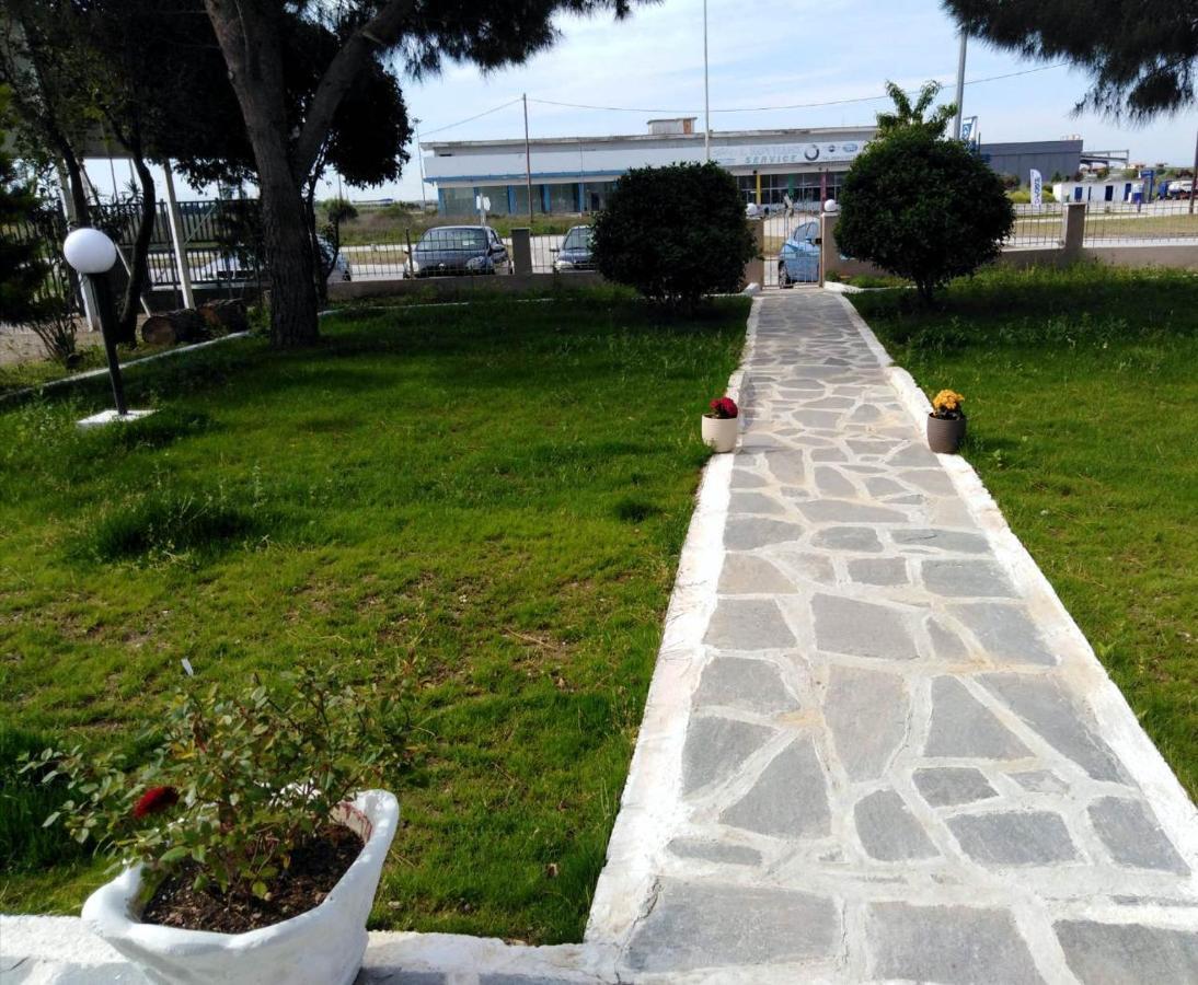 Cozy Apartments Komotini Bagian luar foto